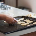 How to grease a baking tray