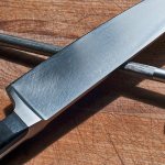 How to sharpen knives correctly with a whetstone, musat, leather belt and other means