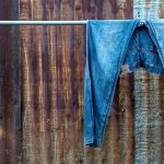 Как ухаживать за джинсами, чтобы они служили долго?