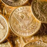 Правильный выбор способа и средства очистки позволит сохранить блеск золотых монет и их ценность
