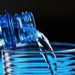 How long can water be stored: shelf life and storage conditions