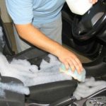 Ваниш для чистки салона автомобиля своими руками: какой лучше выбрать, как почистить, отзывы о проведенной химчистке